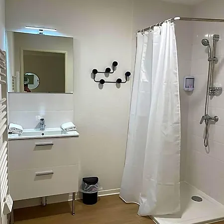 Apparteo Aparthotel 4*